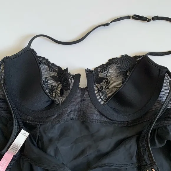 Victoria’s Secret Lace Bra Sheer Babydoll slip