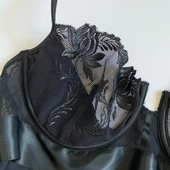 Victoria’s Secret Lace Bra Sheer Babydoll slip