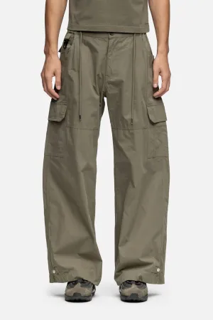W8 CARGO MILITARY