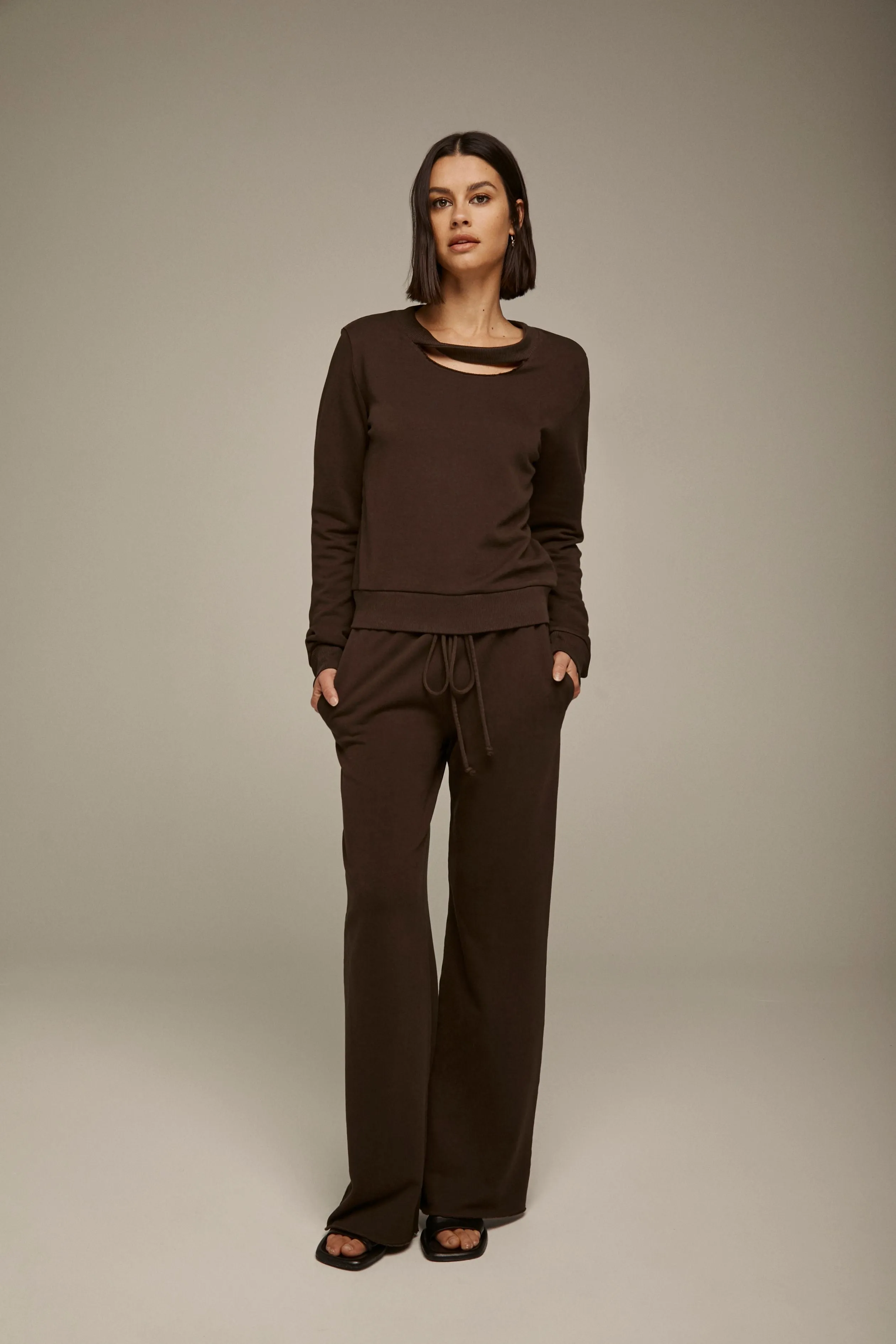 Wide Leg Drawstring Pant