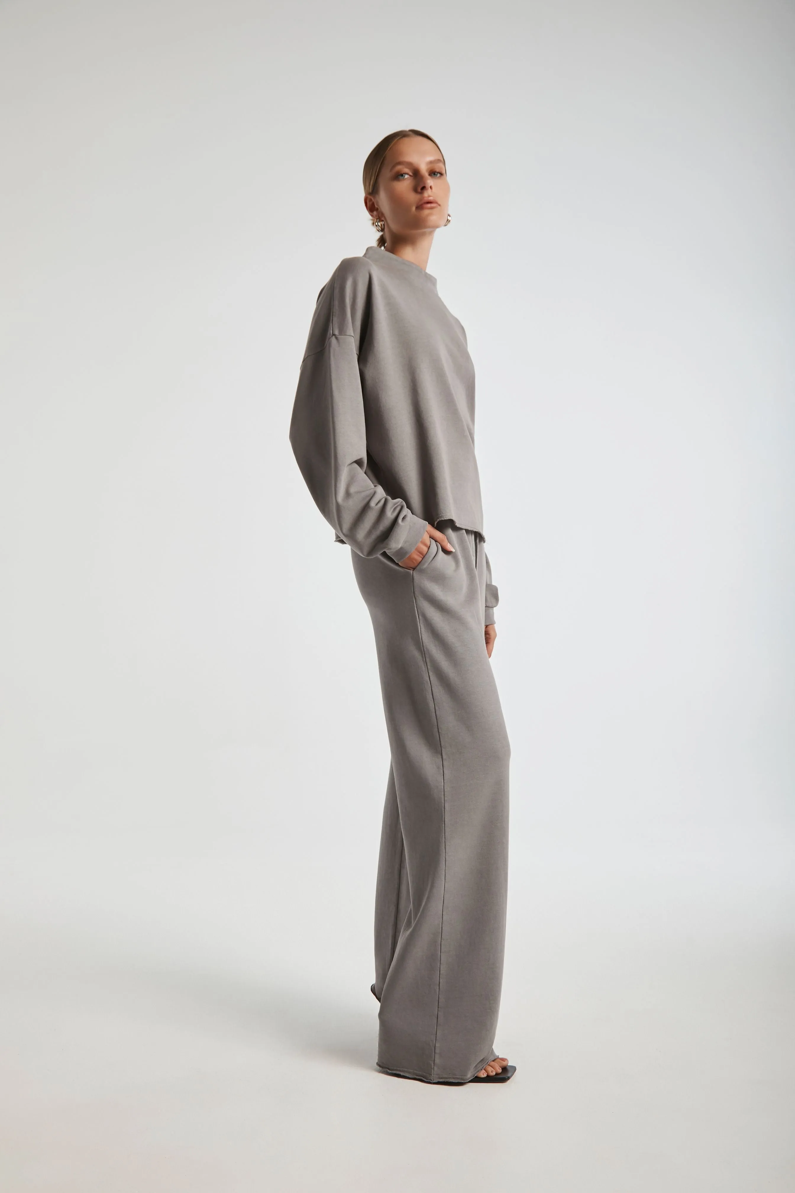 Wide Leg Drawstring Pant