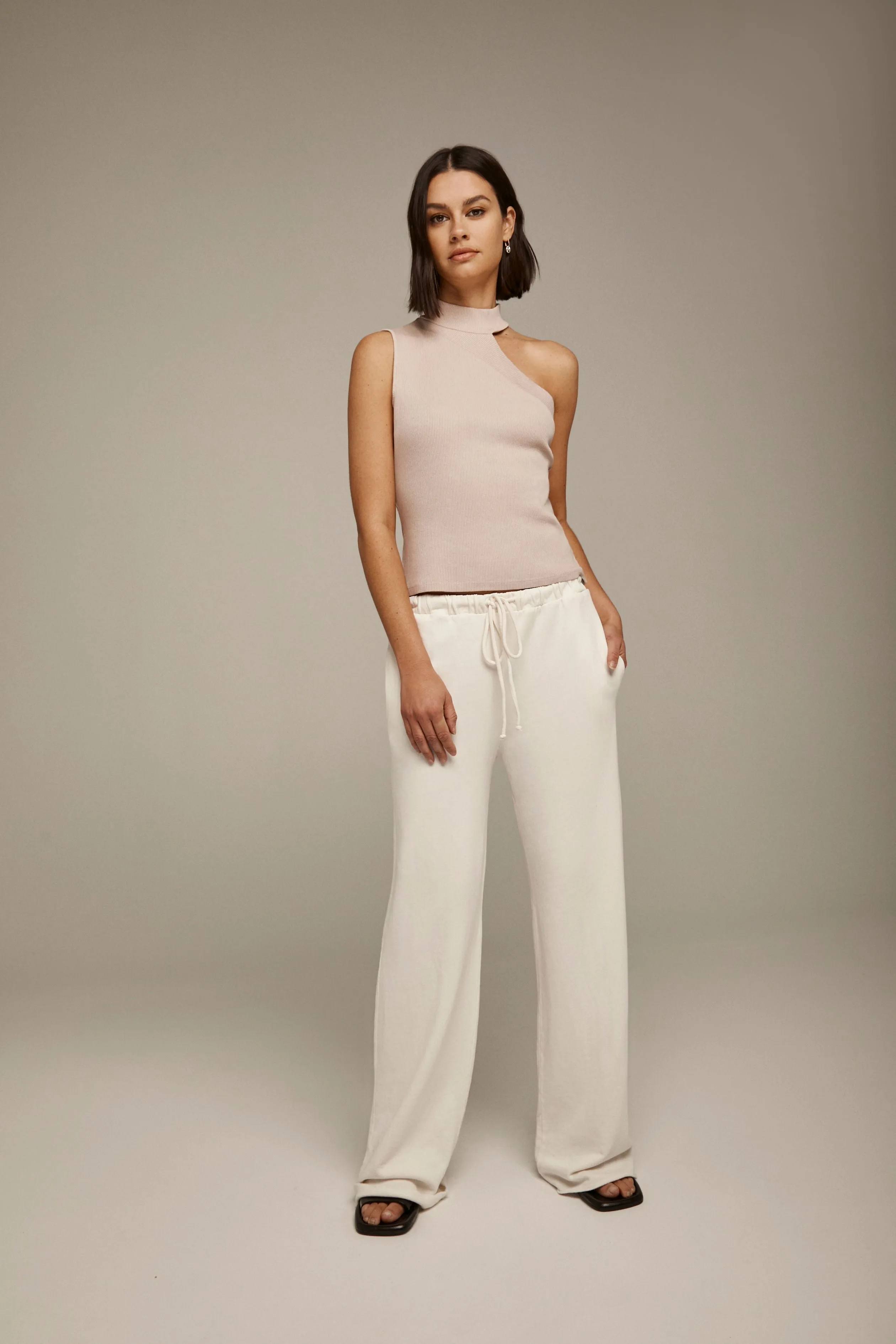Wide Leg Drawstring Pant