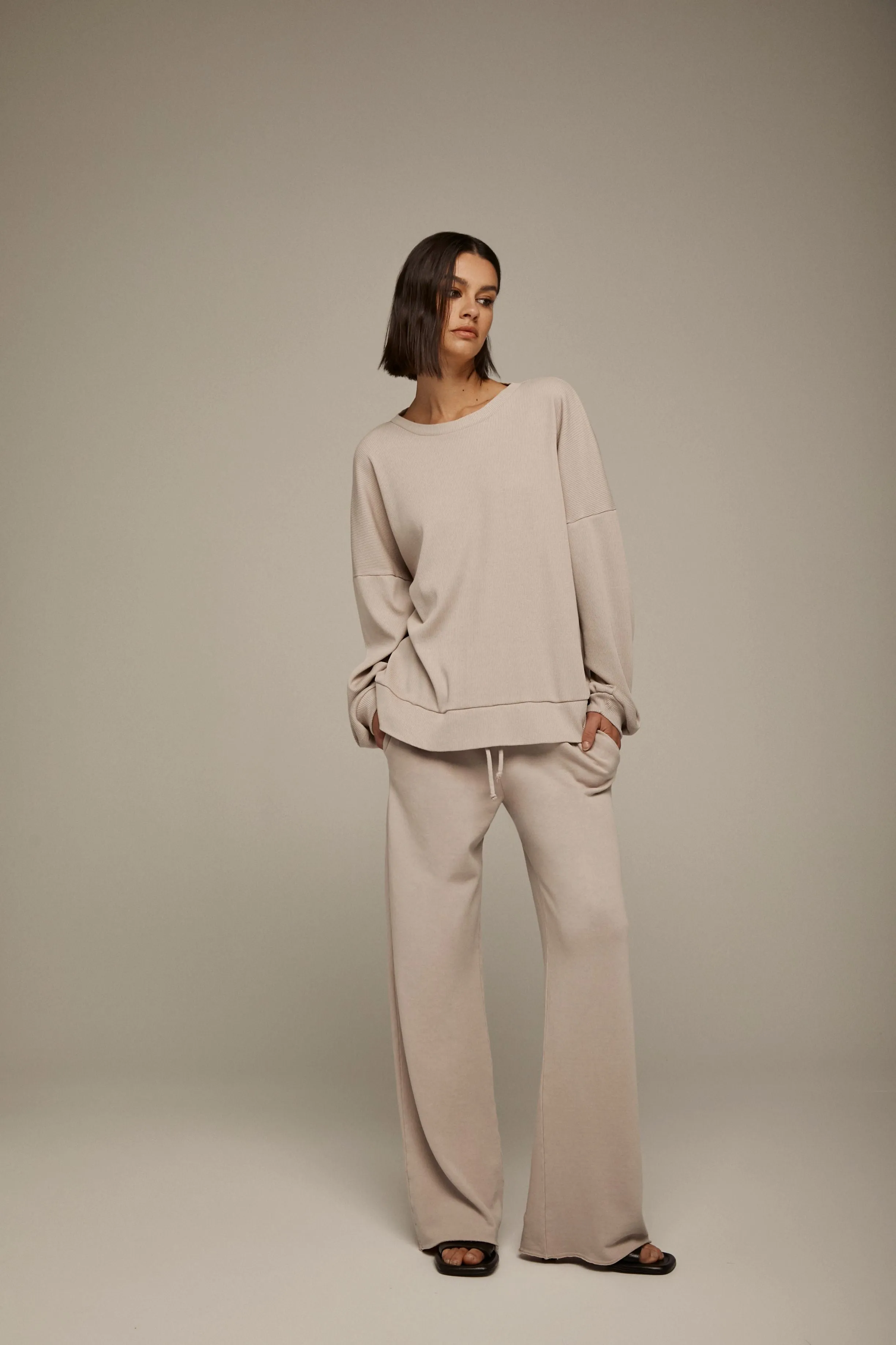 Wide Leg Drawstring Pant