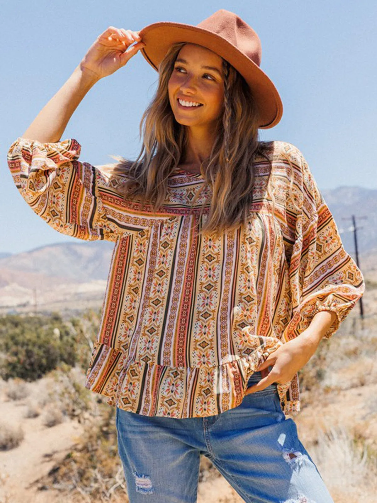 WOMEN'S 3/4 SLEEVE RUFFLE BOTTOM HEM MULTI PRINT TUNIC TOP