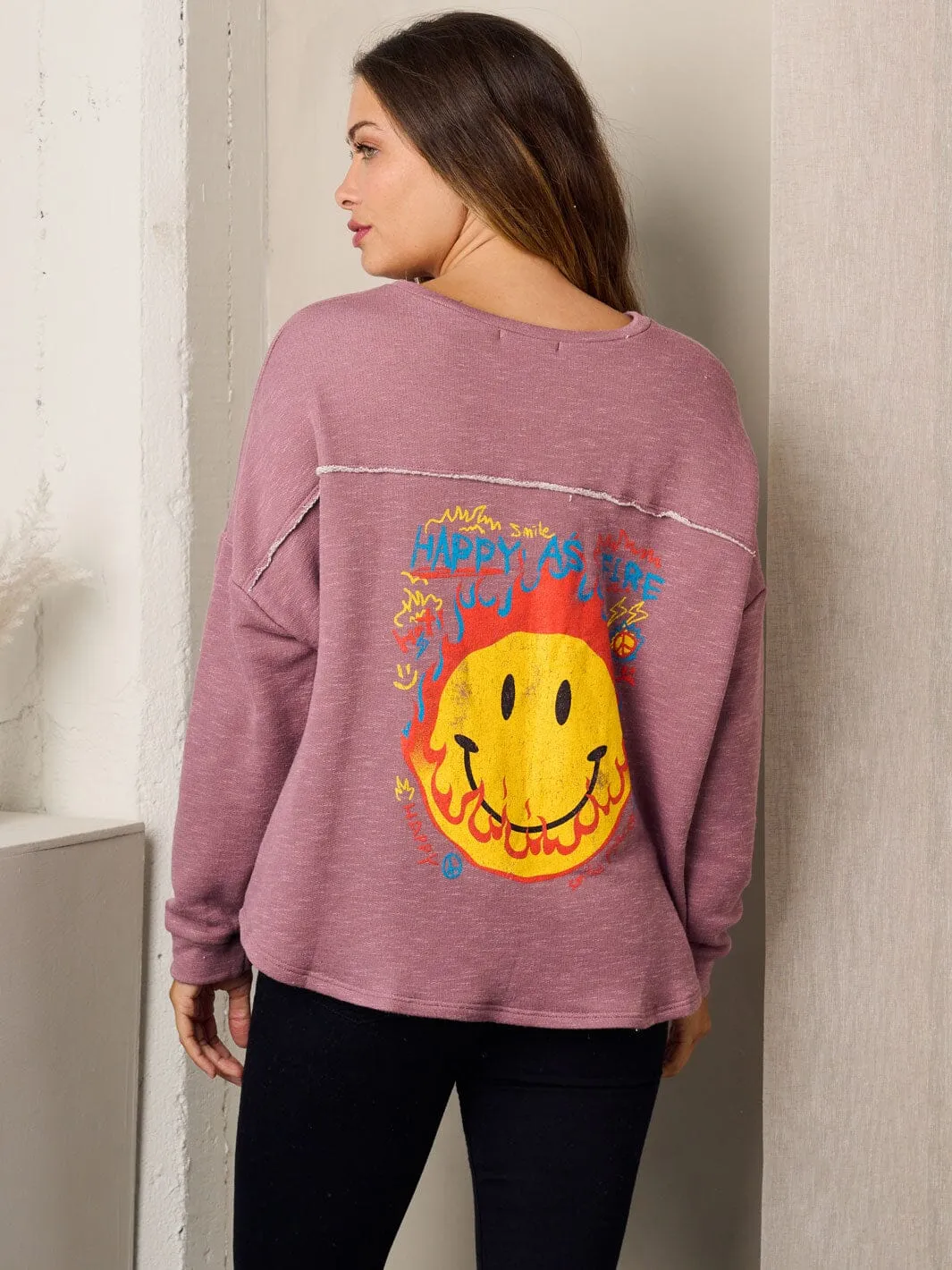 WOMEN'S LONG SLEEVE GRAPHIC LOOSE FIT TOP