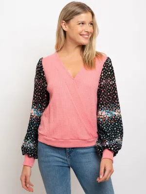 WOMEN'S LONG SLEEVE SURPLICE WAFFLE CONTRAST TOP