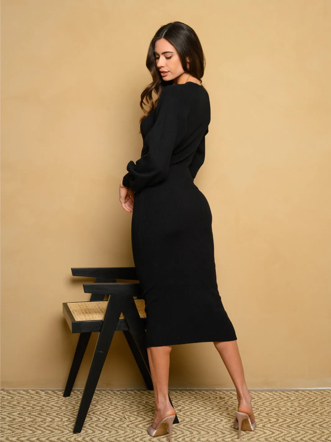 WOMEN'S LONG SLEEVE V-NECK BODYCON MIDI DRESS