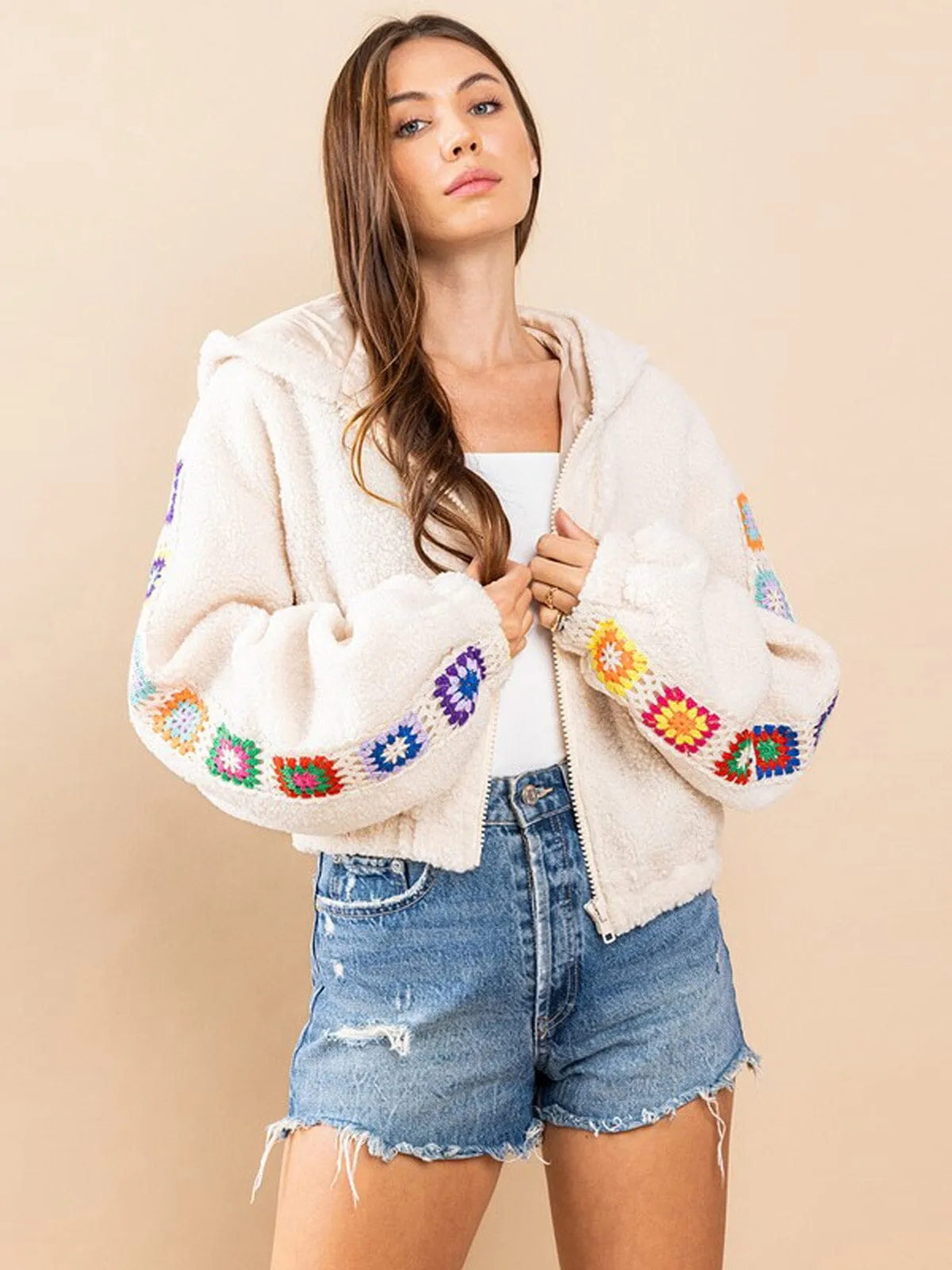 WOMEN'S LONG SLEEVE ZIP UP DETAILED HOODED SHERPA JACKET