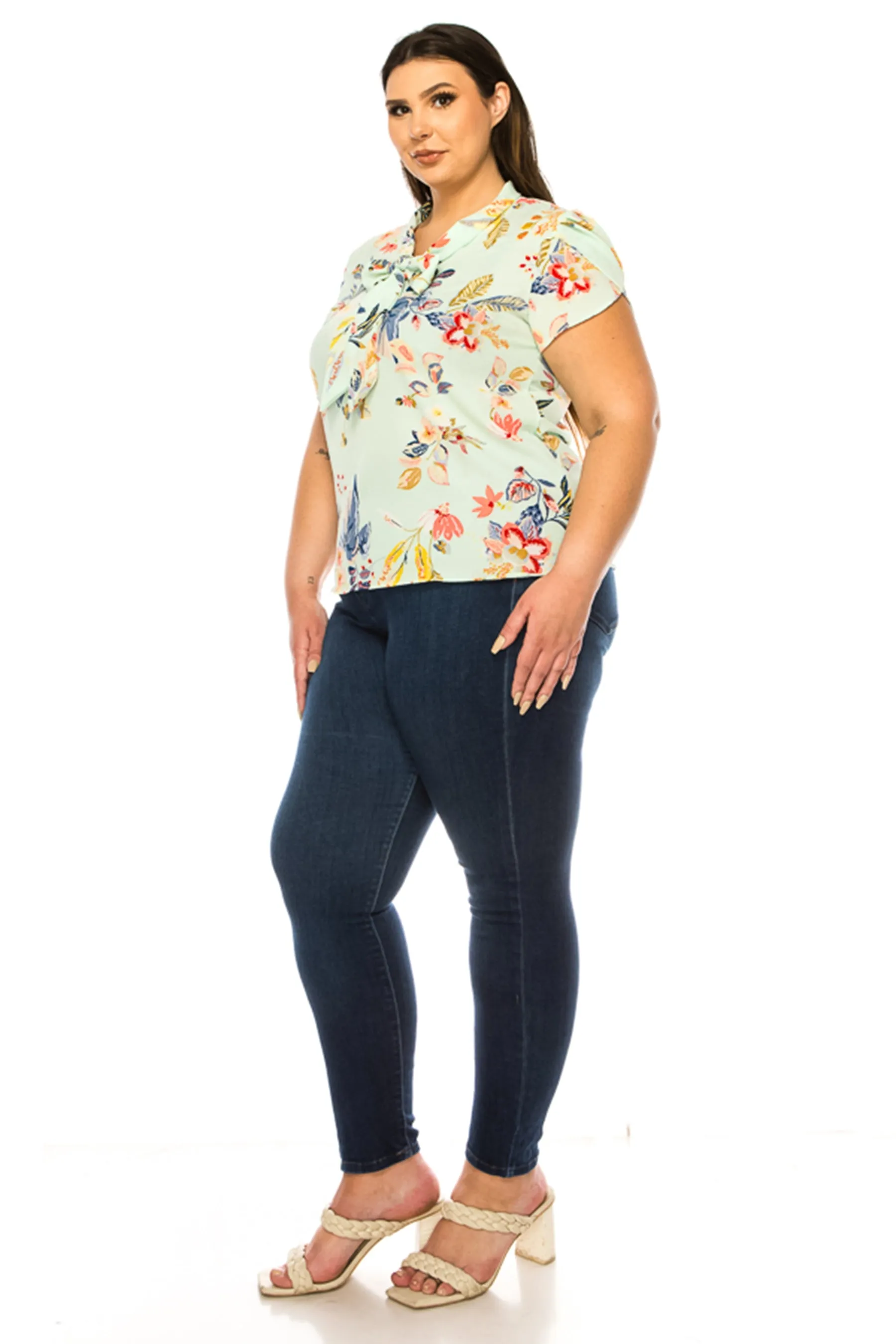 Women's Plus Size Floral Print Overlapping Short Sleeve Top with Front Tie Collar