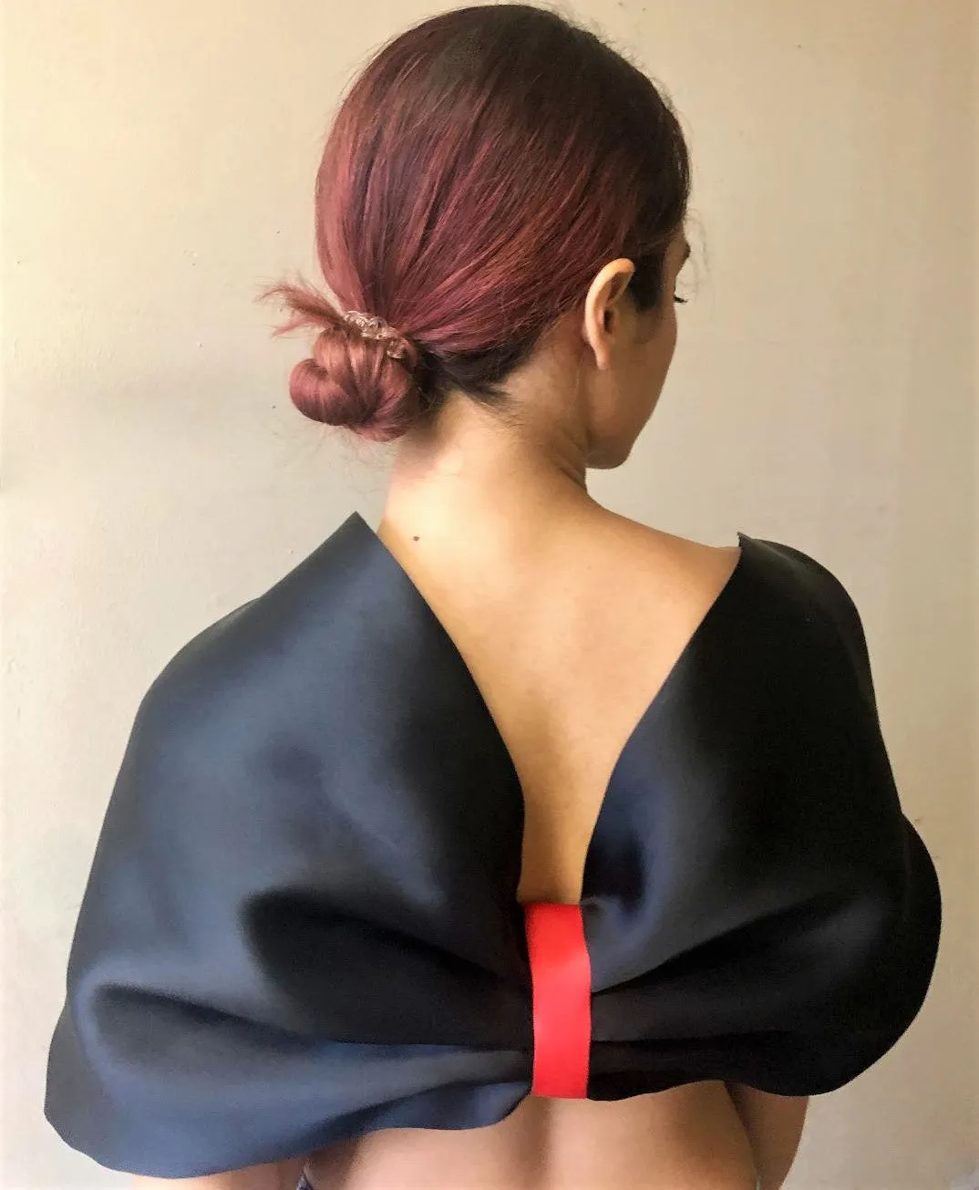 Wrap with Red Loop