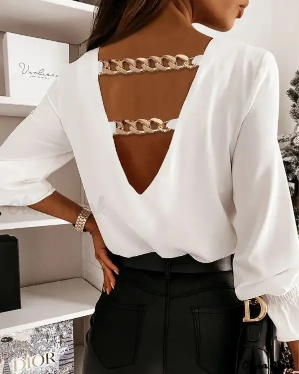Xieyinshe - Long Sleeve V-Back Top with Chain Decor