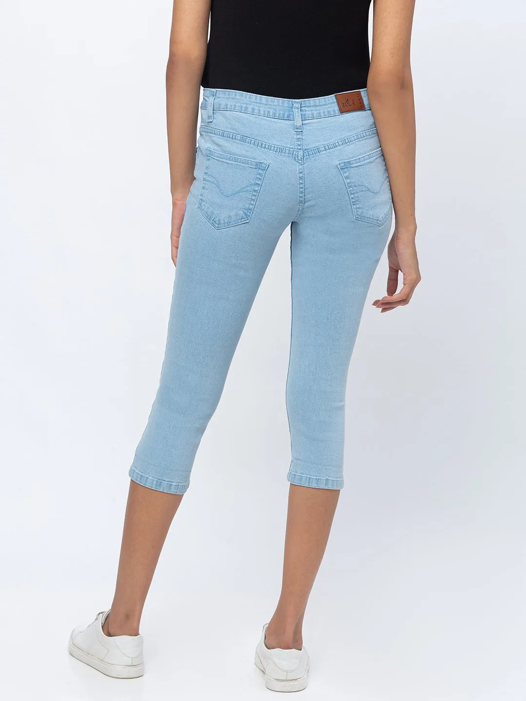 ZOLA Ice Blue Pencil Fit Culottes Length Denim Capris For Women